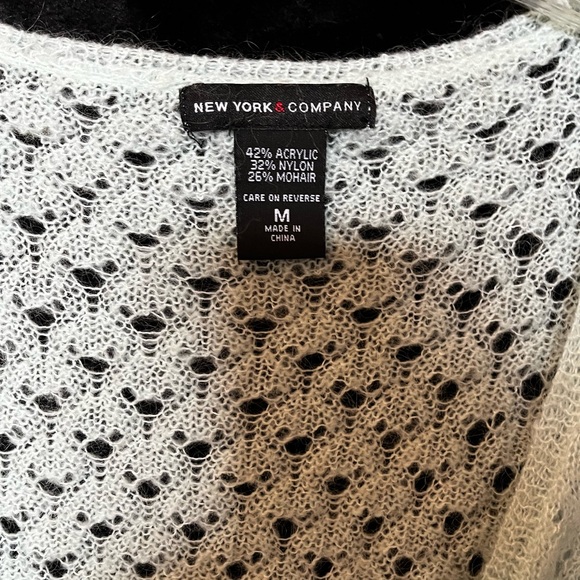 Knit pullover - Picture 2 of 3